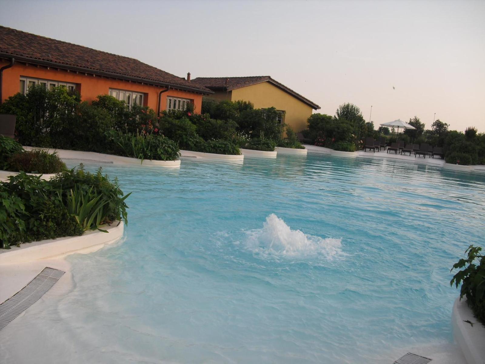Joia Hotel & Luxury Apartments Rta Brusaporto Exterior foto